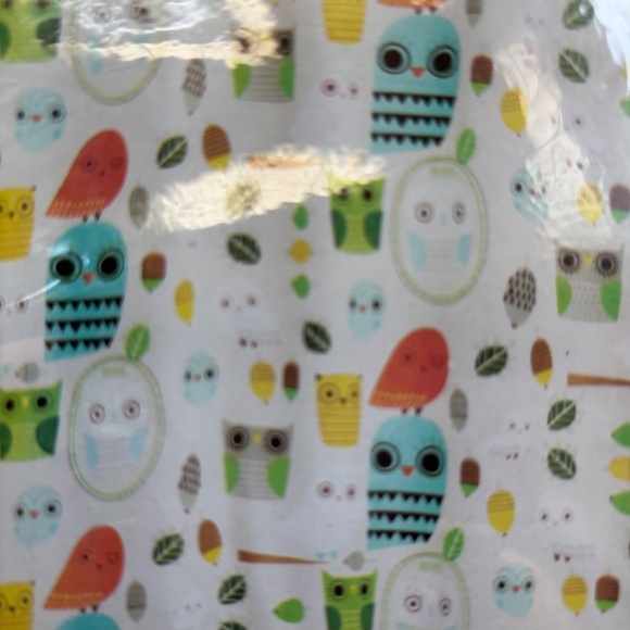 NIB Give a Hoot Shower Curtain and Hand Towel Cute Whimsy Fall Wildlife Decor - Picture 4 of 9
